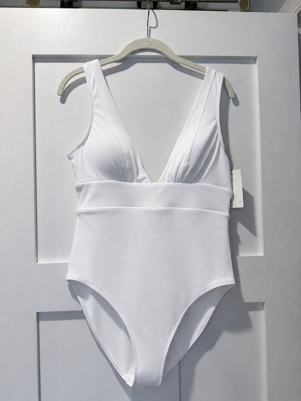 BNWT Quince Italian Plunge One Piece Swimsuit w/UV Protection White Sz XL